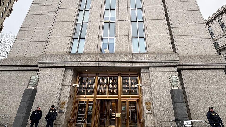 Das Gerichtsgeb&auml;ude, in dem die Anh&ouml;rung Maduros stattfand.