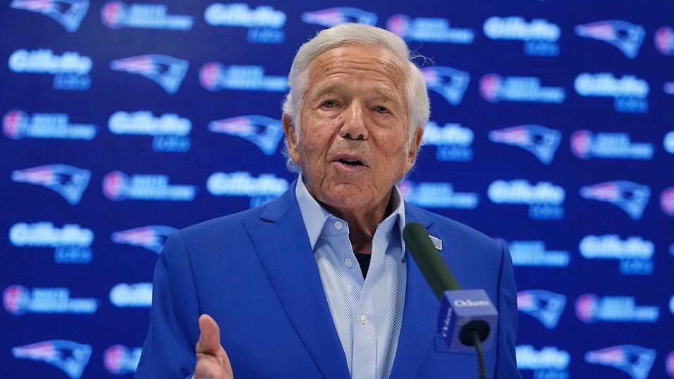 Auch Multimilliardär Robert Kraft, der ein von Ed Sheeran bespielte Stadion besitzt, will nach eigener Aussage spenden. (Archivbild) Auch Multimilliardär Robert Kraft, der ein von Ed Sheeran bespielte Stadion besitzt, will nach eigener Aussage spenden. (Archivbild)
