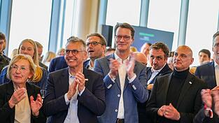 Ministerpr&auml;sident Hendrik W&uuml;st (M) freut sich &uuml;ber 1,4 Millionen Teilnehmer am Olympia-Votum.