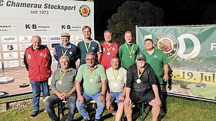 Die Mannschaft „Staning 1“ (Waldemar Holzer, Willi Roider, Christian Kopp, Martin Burkhardt) mit Abteilungsleiter Josef Nachreiner senior, die Vizemeister Hannes Bachl, Stefan Riederer, Andreas Schmatz, Michael Riederer und Schiedsrichter Josef Nachreiner junior Die Mannschaft „Staning 1“ (Waldemar Holzer, Willi Roider, Christian Kopp, Martin Burkhardt) mit Abteilungsleiter Josef Nachreiner senior, die Vizemeister Hannes Bachl, Stefan Riederer, Andreas Schmatz, Michael Riederer und Schiedsrichter Josef Nachreiner junior