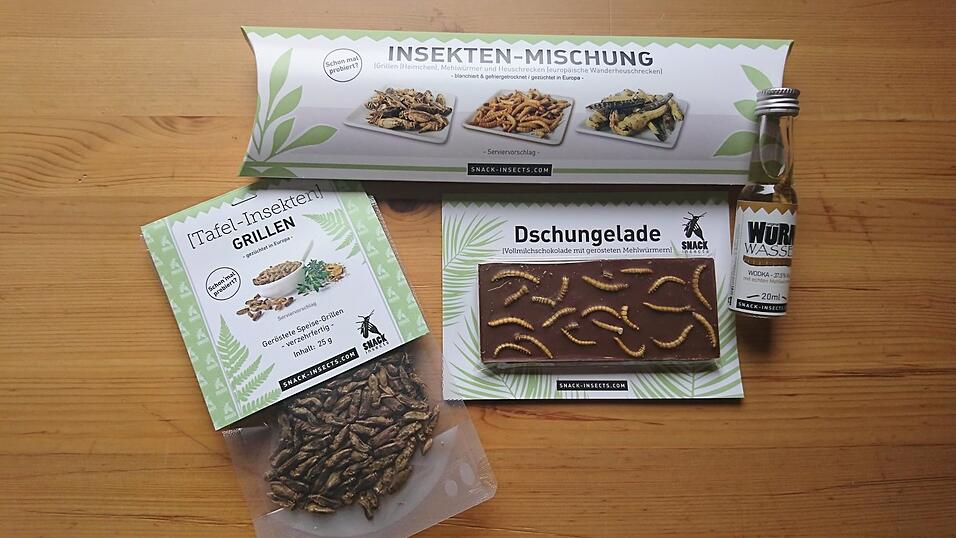 Diese Varianten von Ess-Insekten hat sich Max für seinen Versuch bestellt. Schaut erstmal nicht so schlimm aus – oder? Diese Varianten von Ess-Insekten hat sich Max für seinen Versuch bestellt. Schaut erstmal nicht so schlimm aus – oder?