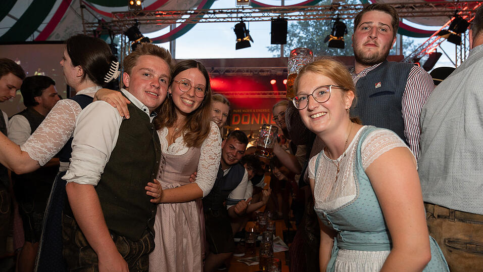 Die Partybilder vom Samstag, 12. August 2023, aus dem Festzelt Weckmann.