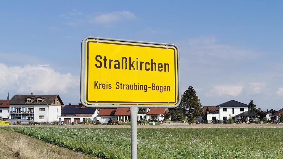 Am Abend des 24. September wird ausgez&auml;hlt: Kommt ein BMW-Werk nach Stra&szlig;kirchen oder nicht?