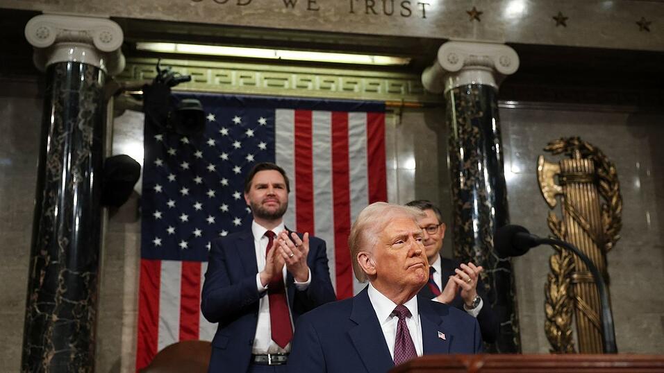 Jüngste Aussagen von Donald Trump werden gedeutet, dass der US-Präsident selbst eine Rezession nicht mehr ausschließt. (Archivbild)