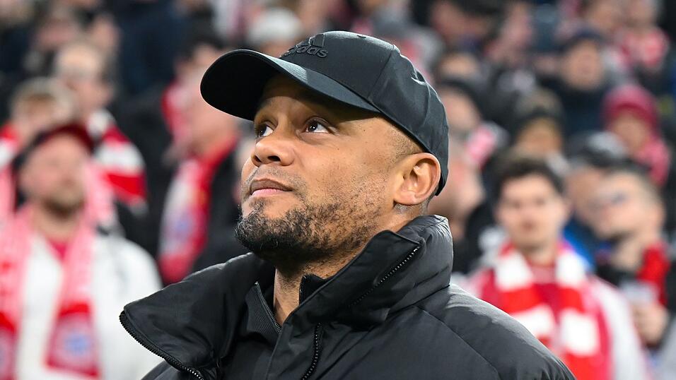 Auf Vincent Kompany kommt womöglich ein Duell mit seinem Ex-Trainer Pep Guardiola zu. Auf Vincent Kompany kommt womöglich ein Duell mit seinem Ex-Trainer Pep Guardiola zu.