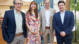 Oberbürgermeister Thomas Haslinger (von rechts) mit dem WTC-Vorstand um Vorsitzenden Thomas Küffner, Kerstin Glöckner und Florian Schneider beim Sommerempfang des WTC Oberbürgermeister Thomas Haslinger (von rechts) mit dem WTC-Vorstand um Vorsitzenden Thomas Küffner, Kerstin Glöckner und Florian Schneider beim Sommerempfang des WTC