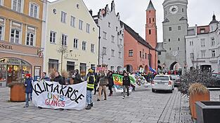85 Menschen nahmen an der Demonstration teil.