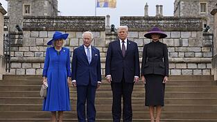 Beim Staatsbesuch der Trumps hatte Prinz Andrew seine Titel noch.