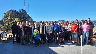 Die Reisegruppe auf dem Wendelstein Die Reisegruppe auf dem Wendelstein
