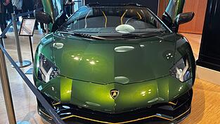 Das Highlight der Auktion: Ein Lamborghini Aventador LP 780-4 Ultimate Roadster. Das Highlight der Auktion: Ein Lamborghini Aventador LP 780-4 Ultimate Roadster.
