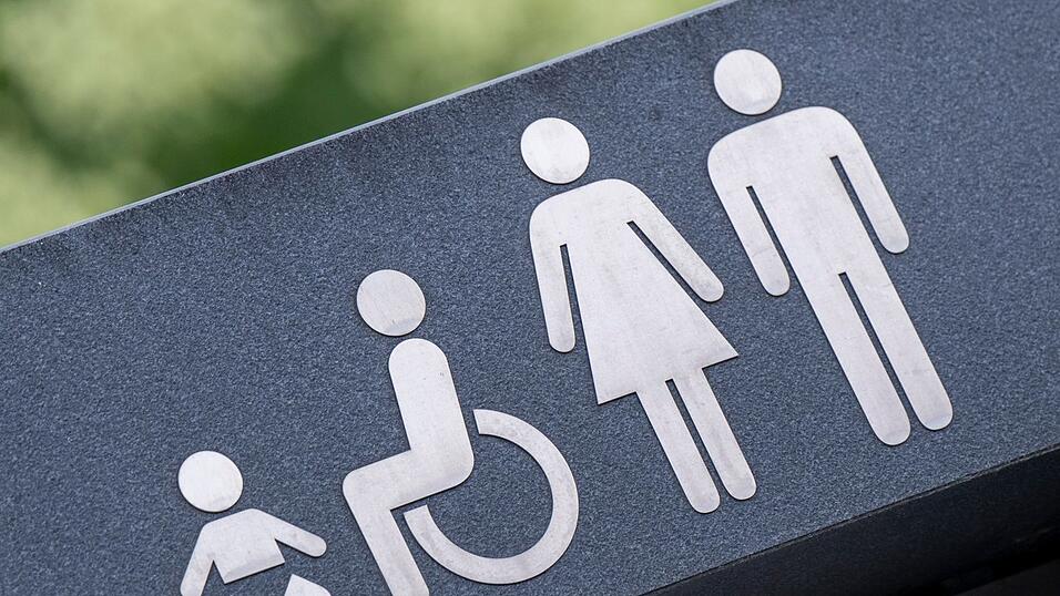 Nach mehreren Brandstiftungen sind einige vorübergehend geschlossene öffentliche Toiletten wieder zugänglich. (Symbolbild) Nach mehreren Brandstiftungen sind einige vorübergehend geschlossene öffentliche Toiletten wieder zugänglich. (Symbolbild)
