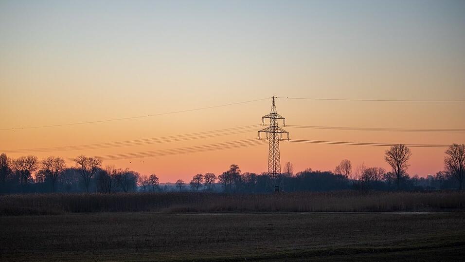 Der Frühling in Straubing im Abendrot.