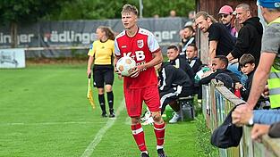 Der Einsatz von Rodings Linksverteidiger Justin Lysyuk ist aufgrund von Kniebeschwerden in Burglengenfeld fraglich.