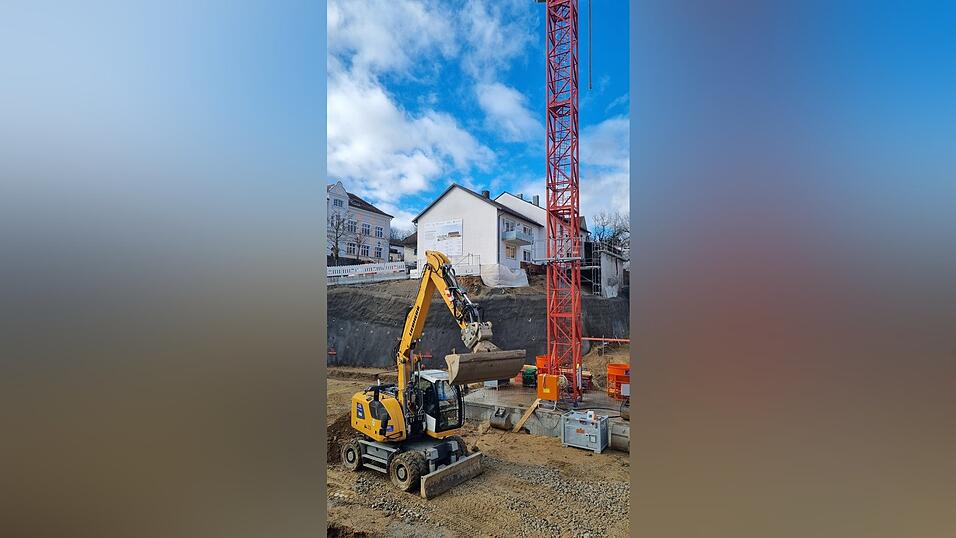 Der Rohbau des neuen Parkhauses in der K&ouml;tztinger Stadtmitte l&auml;uft.&nbsp;