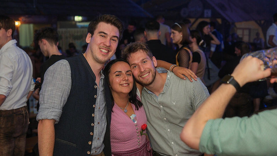 Die Partybilder vom Mittwoch, 16. August 2023, aus dem Festzelt Reisinger. Die Partybilder vom Mittwoch, 16. August 2023, aus dem Festzelt Reisinger.