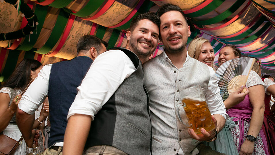 Echte Blasmusikfans lie&szlig;en sich auch den zweiten Auftritt in Folge am Dienstagabend nicht entgehen.