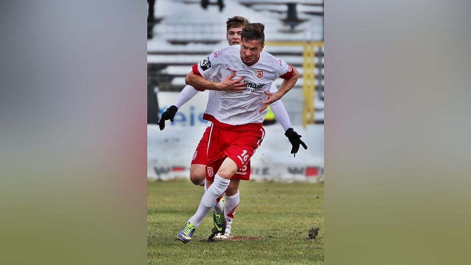 Der SSV Jahn Regensburg gewann zum Auftakt der Restr&uuml;ckrunde sein Heimspiel gegen die zweite Mannschaft von Borussia Dortmund. (Foto: Fabian Ro&szlig;mann)