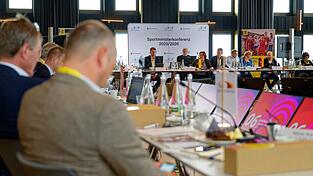 Die Sportminister bekräftigen ihre Unterstützung für eine deutsche Olympia-Bewerbung. Die Sportminister bekräftigen ihre Unterstützung für eine deutsche Olympia-Bewerbung.