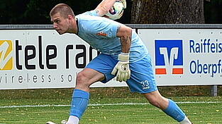 Der Deggendorfer Torhüter David Albrecht hielt im Heimspiel gegen den FC Obernzell-Erlau (3:0) seinen Kasten sauber. Der Deggendorfer Torhüter David Albrecht hielt im Heimspiel gegen den FC Obernzell-Erlau (3:0) seinen Kasten sauber.