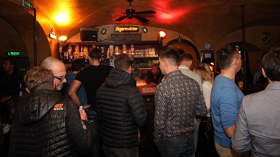 So wurde am Samstag, 23. Oktober, im Beatschuppen in Landshut gefeiert - die Partybilder. So wurde am Samstag, 23. Oktober, im Beatschuppen in Landshut gefeiert - die Partybilder.