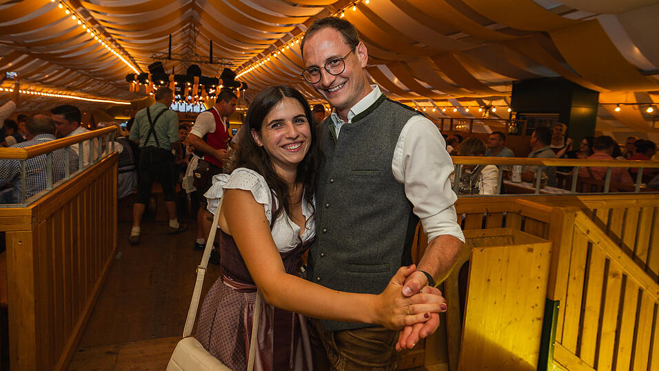 Die Partybilder vom Donnerstag, 15. August, aus dem Festzelt Nothaft. Die Partybilder vom Donnerstag, 15. August, aus dem Festzelt Nothaft.