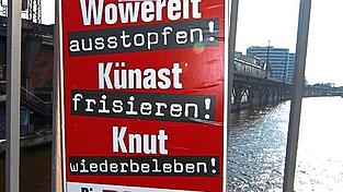 Die Satirepartei 'Die PARTEI' sorgt immer wieder mit provokanter Wahlwerbung für Aufsehen.