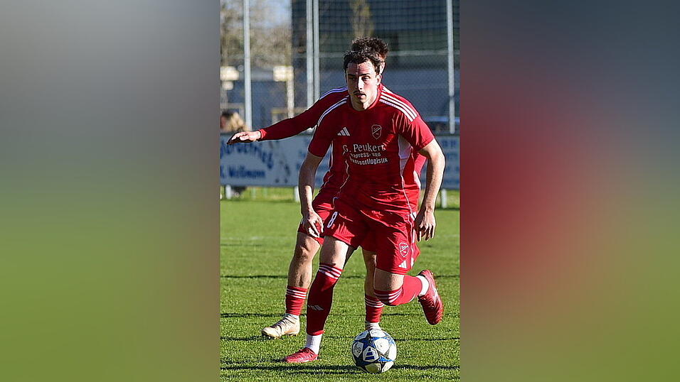 Jonas Hoffmann hatte beim 1:0 gegen die SpVgg Landshut den Elfmeter rausgeholt, der zum Siegtreffer durch Simon Griesbeck f&uuml;hrte.