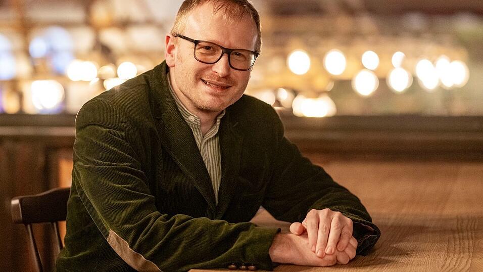 Niklas Hilber ist seit November 2024 Vorsitzender des Bundes Bairische Sprache. Niklas Hilber ist seit November 2024 Vorsitzender des Bundes Bairische Sprache.