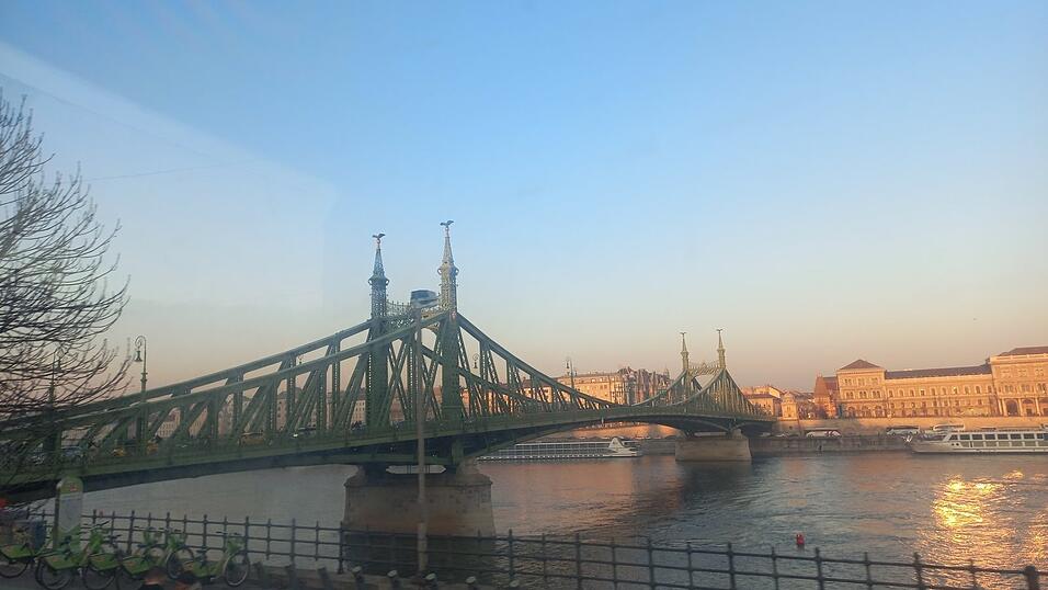 Eindrücke aus Budapest rund um den Jahreswechsel.