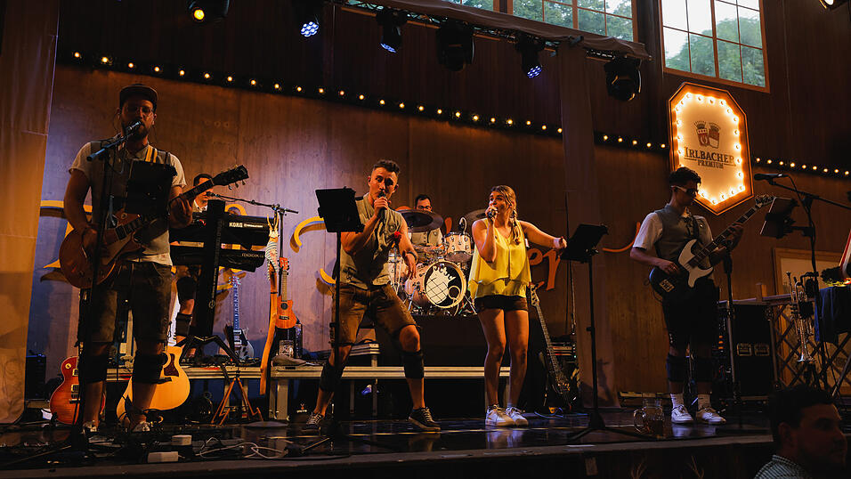 Die Partybilder vom Dienstag, 13. August, aus dem Festzelt Kr&ouml;nner.&nbsp;