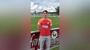 Der Linksfu&szlig; kommt aus der Jahn-Schmiede des SSV Jahn und soll bei den &bdquo;Dorfbuam&ldquo; den n&auml;chsten Entwicklungsschritt im Herrenbereich gehen.