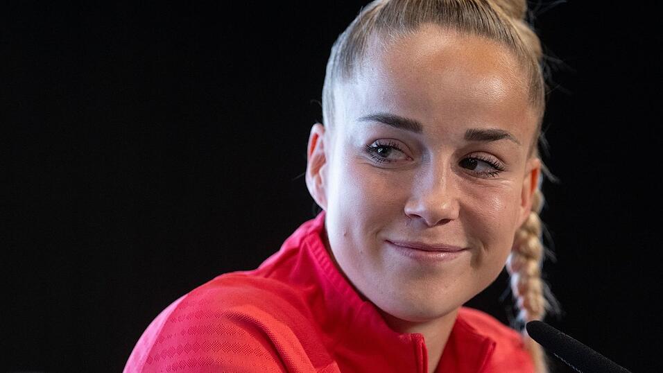 Wieder dabei: Kapitänin Giulia Gwinn. Wieder dabei: Kapitänin Giulia Gwinn.