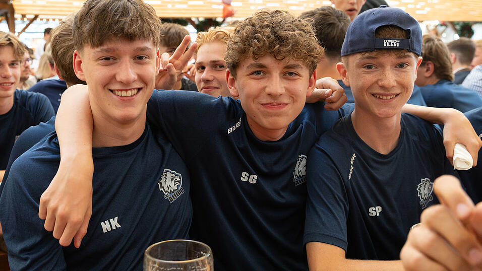 Die Partybilder vom Dienstag, 11. August, aus dem Festzelt Nothaft.
