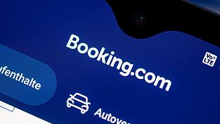 Das Reiseportal Booking.com hat seinen Hauptsitz im niederländischen Amsterdam. (Symbolbild) Das Reiseportal Booking.com hat seinen Hauptsitz im niederländischen Amsterdam. (Symbolbild)