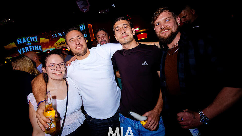 Bis tief in die Nacht hinein wurde gemeinsam abgerockt.