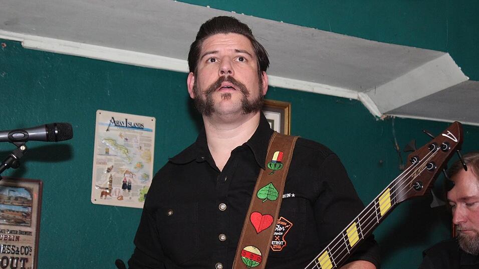 Der Samstagabend im Irish Pub.
