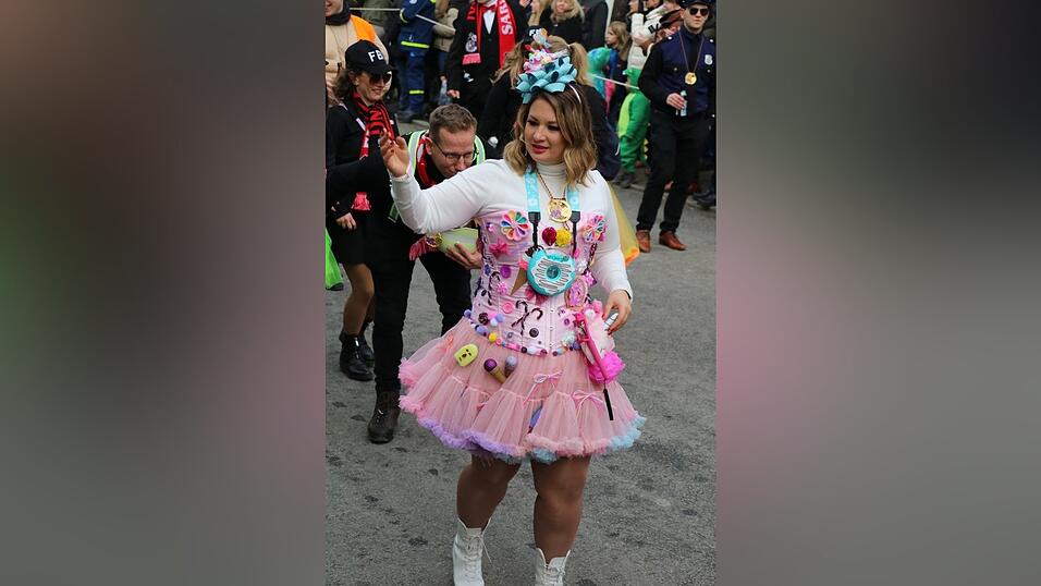 Beim Bogener Faschingsumzug war einiges geboten.