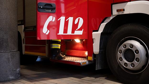 Die Feuerwehr ist aktuell im Einsatz (Symbolbild)