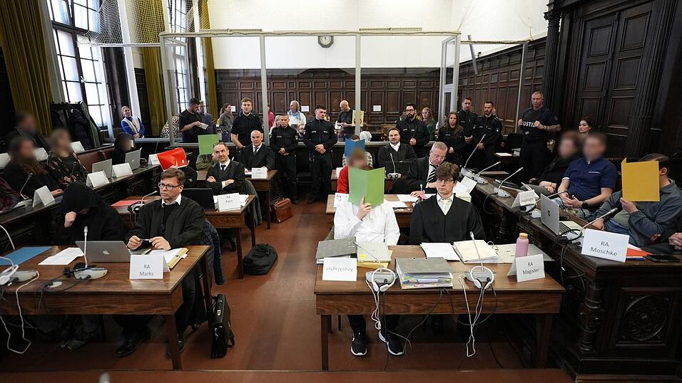 Ein mutma&szlig;liches Mitglied der rechtsextremen Terrorgruppe &laquo;Letzte Verteidigungswelle&raquo; war zur Tatzeit erst 14 Jahre alt. (Archivbild)