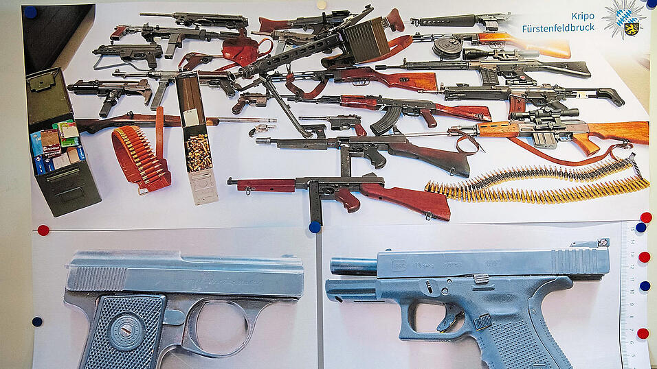 Diese Waffen hat die Polizei im Starnberger Mordfall sichergestellt. Diese Waffen hat die Polizei im Starnberger Mordfall sichergestellt.