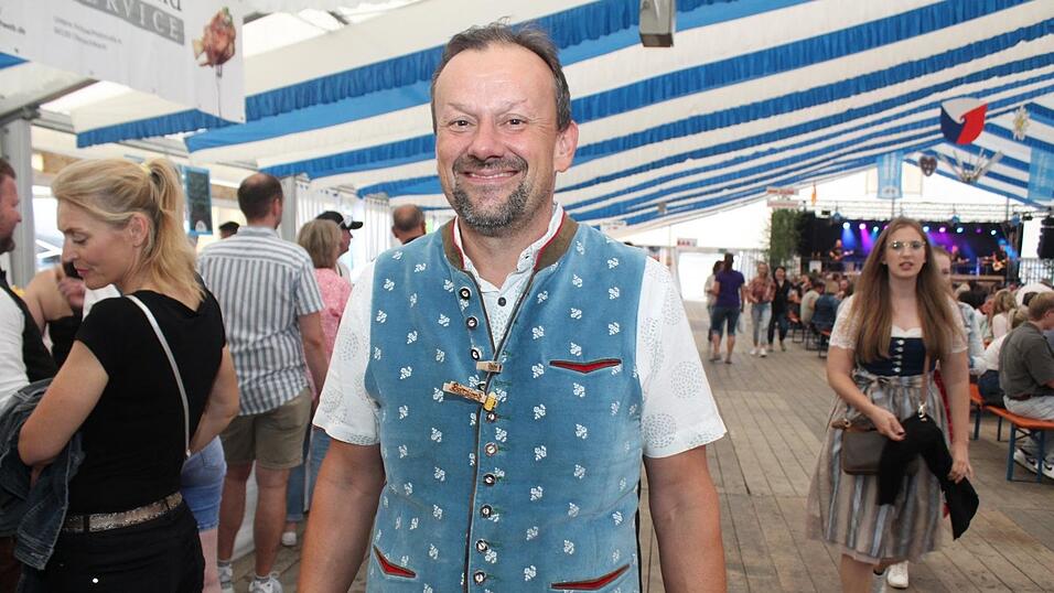 Zur Musik von Headless wurde ausgelassen gefeiert.