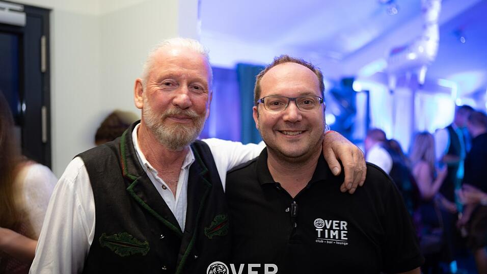 Auch am zweiten Volksfestfreitag schauten viele G&auml;ste im Overtime vorbei.