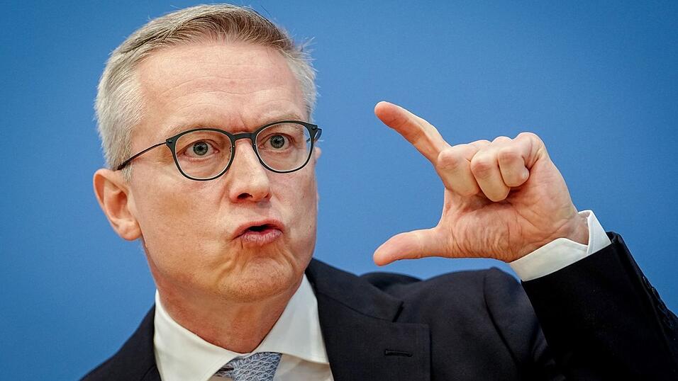 Erstmals gibt es einen Bundesdigitalminister - er hat viel vor. Erstmals gibt es einen Bundesdigitalminister - er hat viel vor.