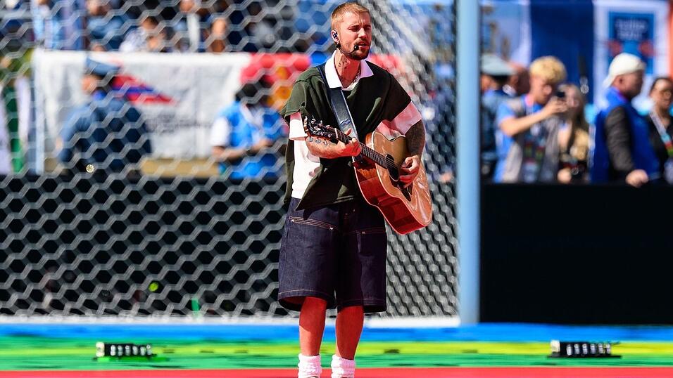 Justin Bieber bei einem seiner seltenen Auftritte beim Finale der Fußball-WM bei New York. (Archivbild) Justin Bieber bei einem seiner seltenen Auftritte beim Finale der Fußball-WM bei New York. (Archivbild)