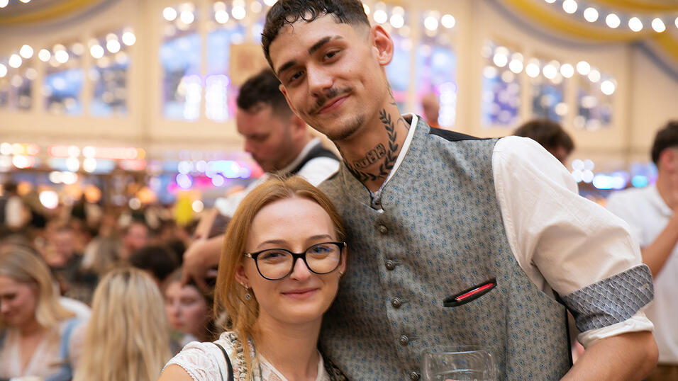 Die Partybilder vom Freitag, 8. August, aus dem Festzelt Reisinger. Die Partybilder vom Freitag, 8. August, aus dem Festzelt Reisinger.