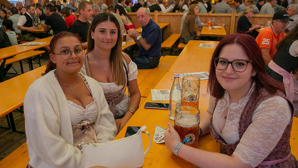 Die Partybilder von Montag, 22. August 2022, aus dem Festzelt Weckmann. 