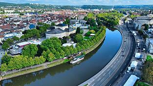 In Saarbrücken laufen seit Tagen die Vorbereitungen für die Feier am Tag der Deutschen Einheit. (Archivbild)