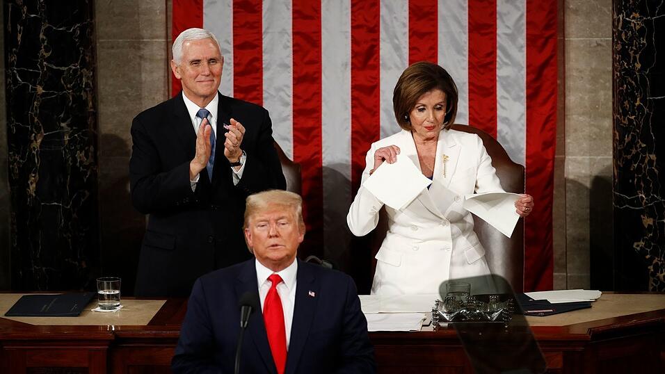 Pelosi machte immer wieder mit ihrer Kritik an Trump Schlagzeilen. (Archivbild) Pelosi machte immer wieder mit ihrer Kritik an Trump Schlagzeilen. (Archivbild)