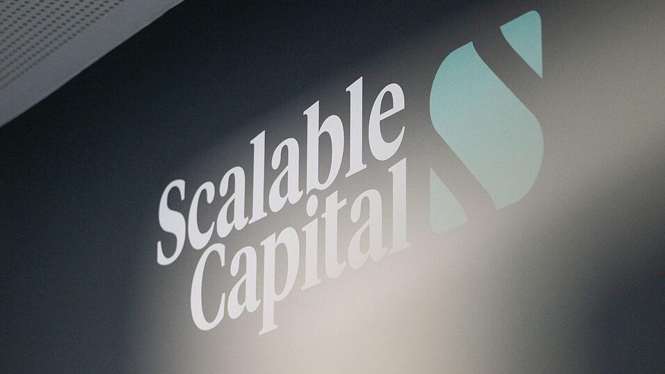 Scalable Capital hebt die Zinsen an. (Symbolfoto) Scalable Capital hebt die Zinsen an. (Symbolfoto)