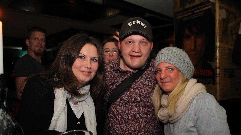 So wurde am Samstag, 23. Oktober, im Irish Pub in Landshut gefeiert - die Partybilder. So wurde am Samstag, 23. Oktober, im Irish Pub in Landshut gefeiert - die Partybilder.
